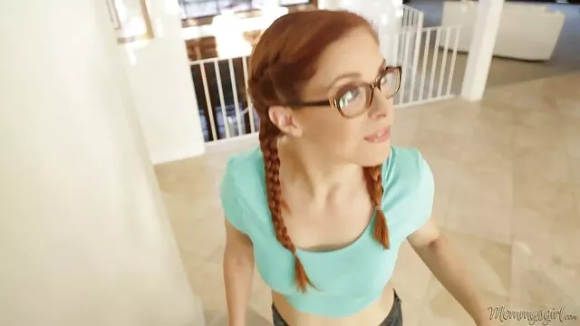الجنس لا تسجيل  رجل يمارس الجنس مع امرأة اريد افلام سكسيه بنات في الفم