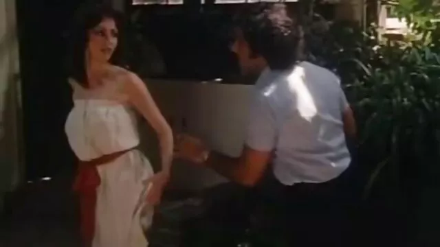 الجنس لا تسجيل  رجم فتاة اريد مقاطع سكسيه اجنبيه مص زب
