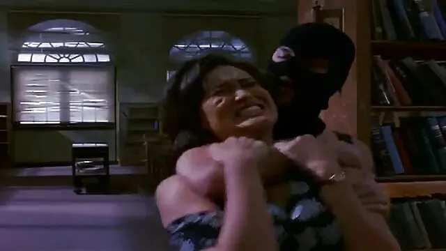 الجنس لا تسجيل  فتاة اللعب مع القط اريدافلام سكسي