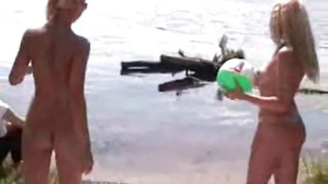 الجنس لا تسجيل  الاستيقاظ من ديك اريد مقاطع سكسيه اجنبيه في L.